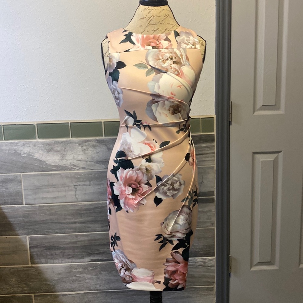 Calvin Klein - Beautiful Petal Pink Dress, Size 2 in Excellent Condition